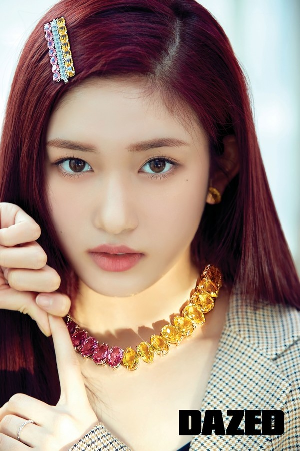 아이브 유진·이서, 대체불가 베스트 프렌드 케미 [화보] < 포토 < 기사본문 - 굿뉴스닷컴 아이브 유진·이서, 대체불가 베스트 프렌드 케미 [화보]