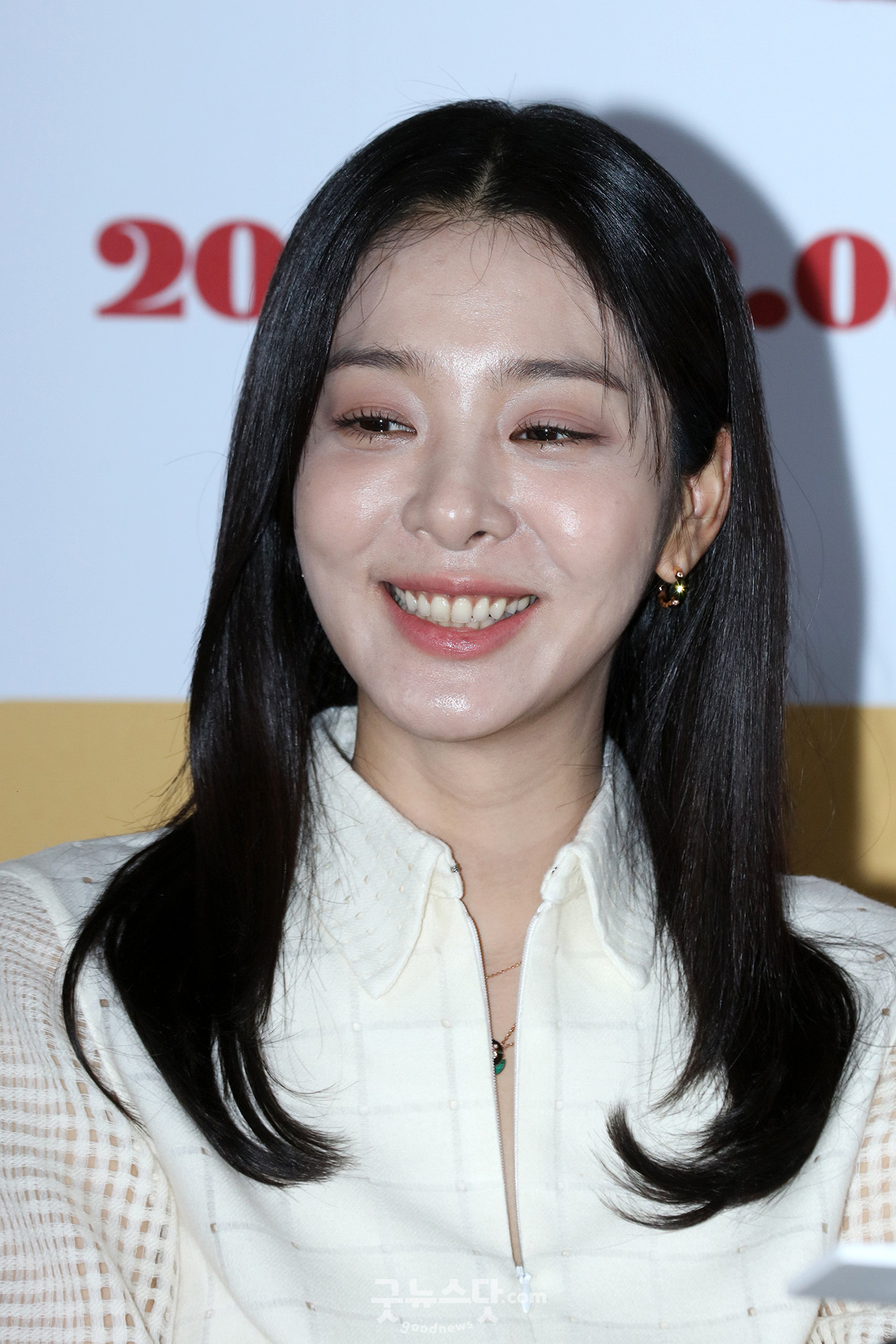 [덕샷] 설인아, 사랑스러운 미소