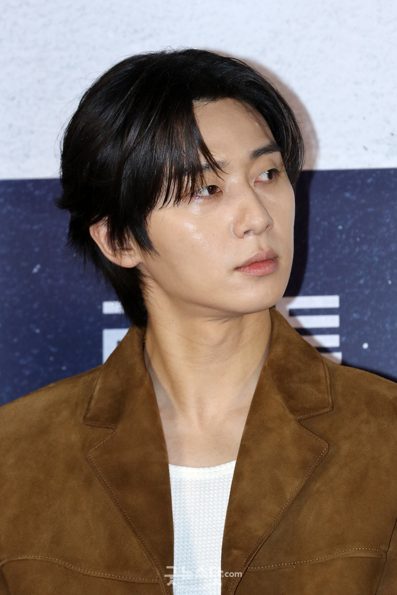[덕샷] 박서준, 수려한 옆 얼굴