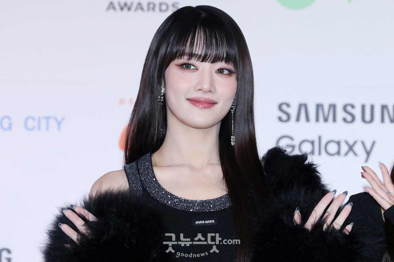 [덕샷] (여자)아이들 민니, 여유 있는 미소