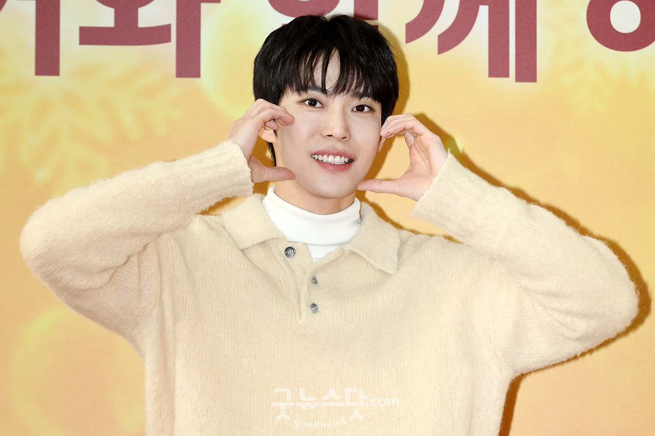 [덕샷] NCT 도영, 치명적인 볼하트