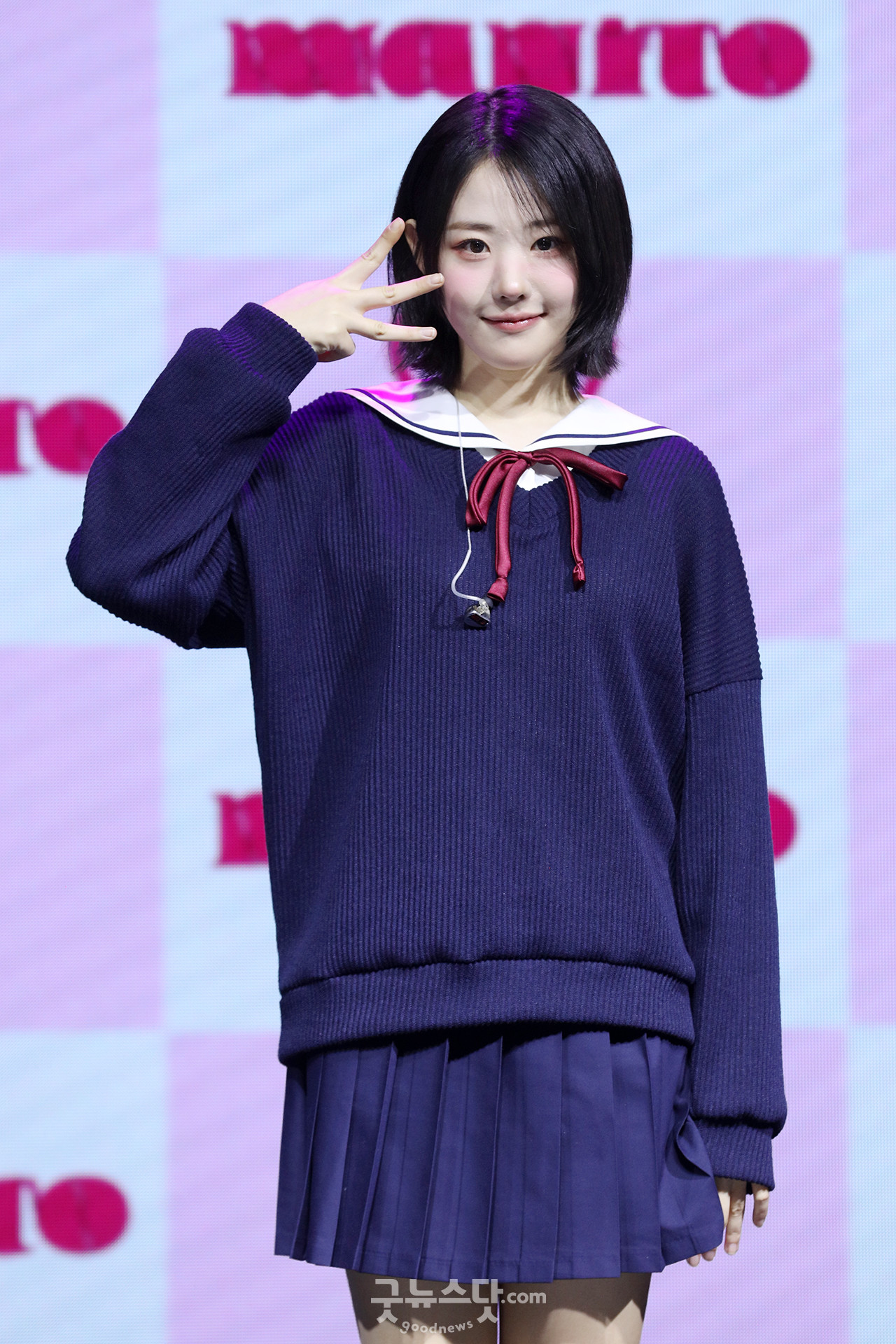 [덕샷] QWER 히나, 출구 없는 매력