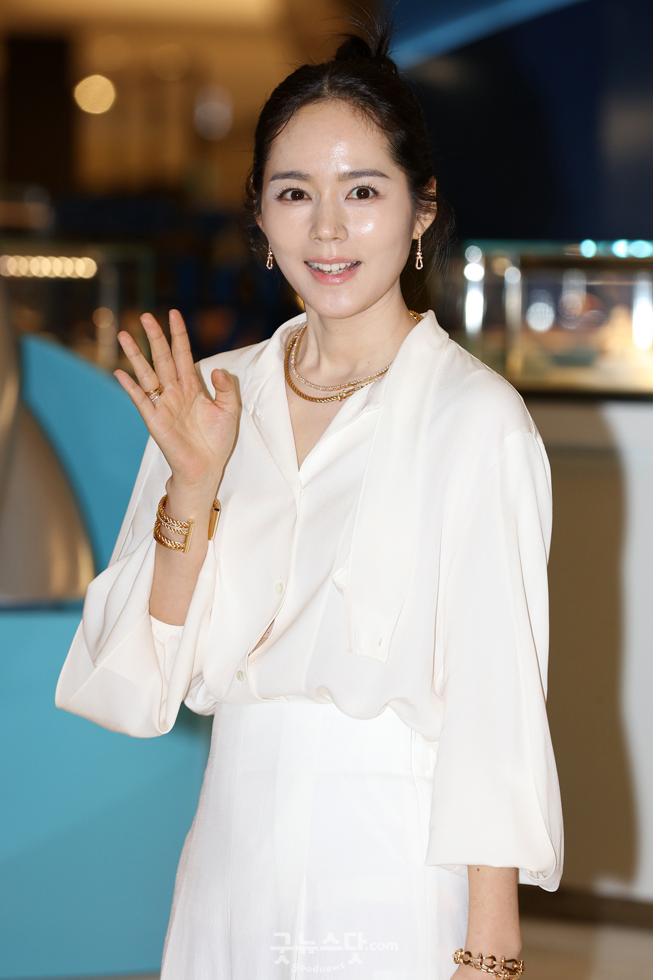[덕샷] 한가인, 환상적인 옆태