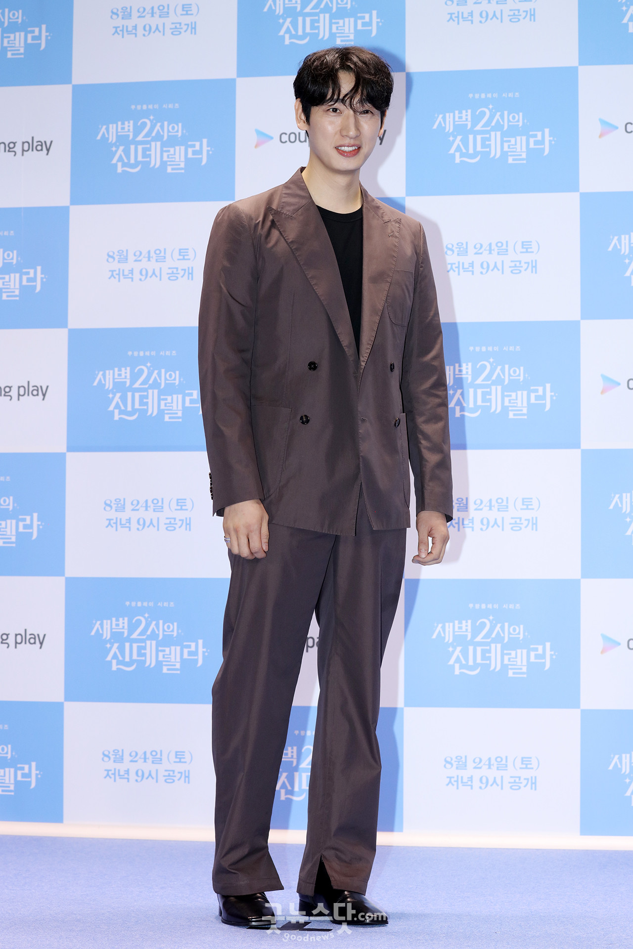 [덕샷] 윤박, 꾸밈 없는 미소