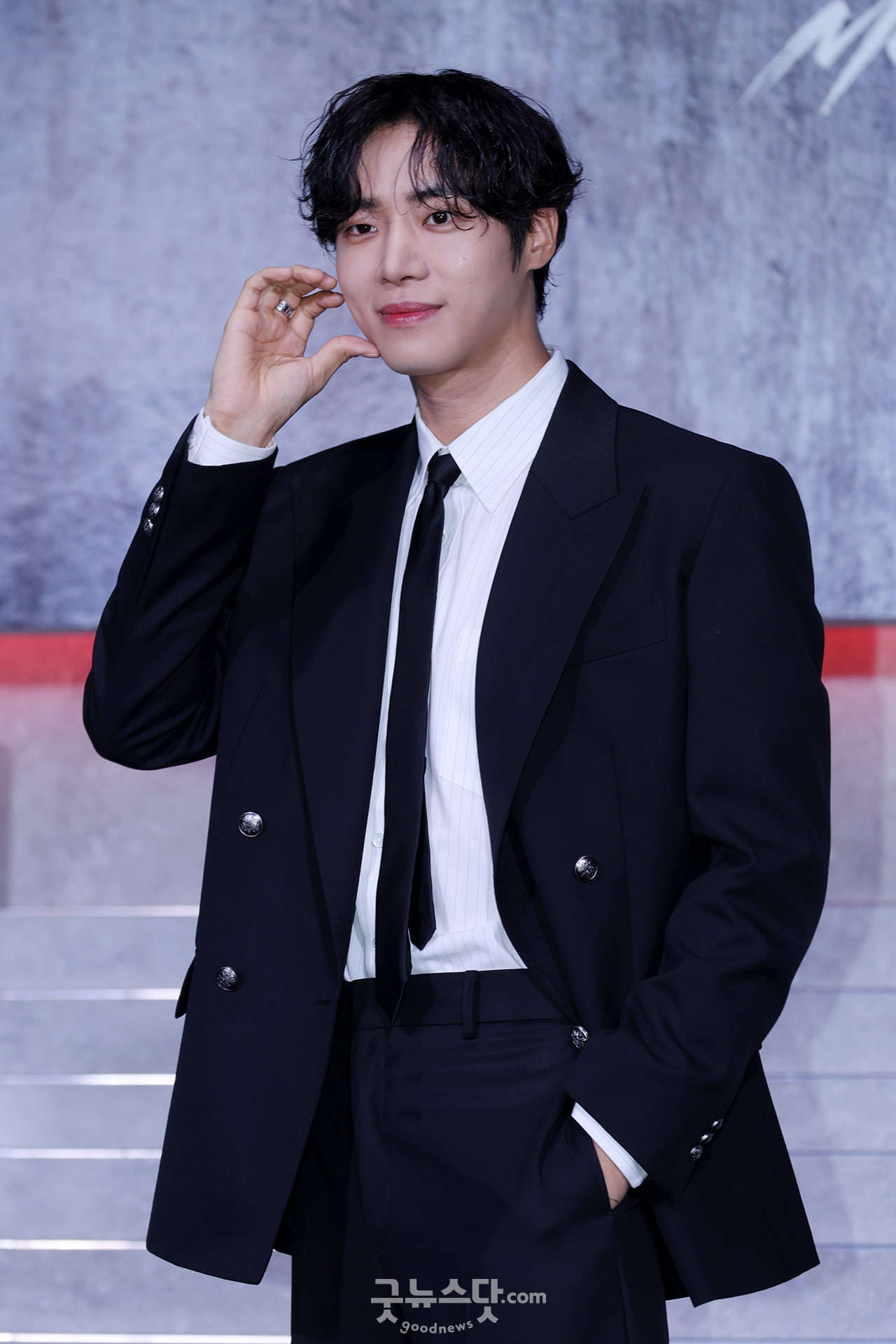 [덕샷] 추영우, 근사한 볼하트