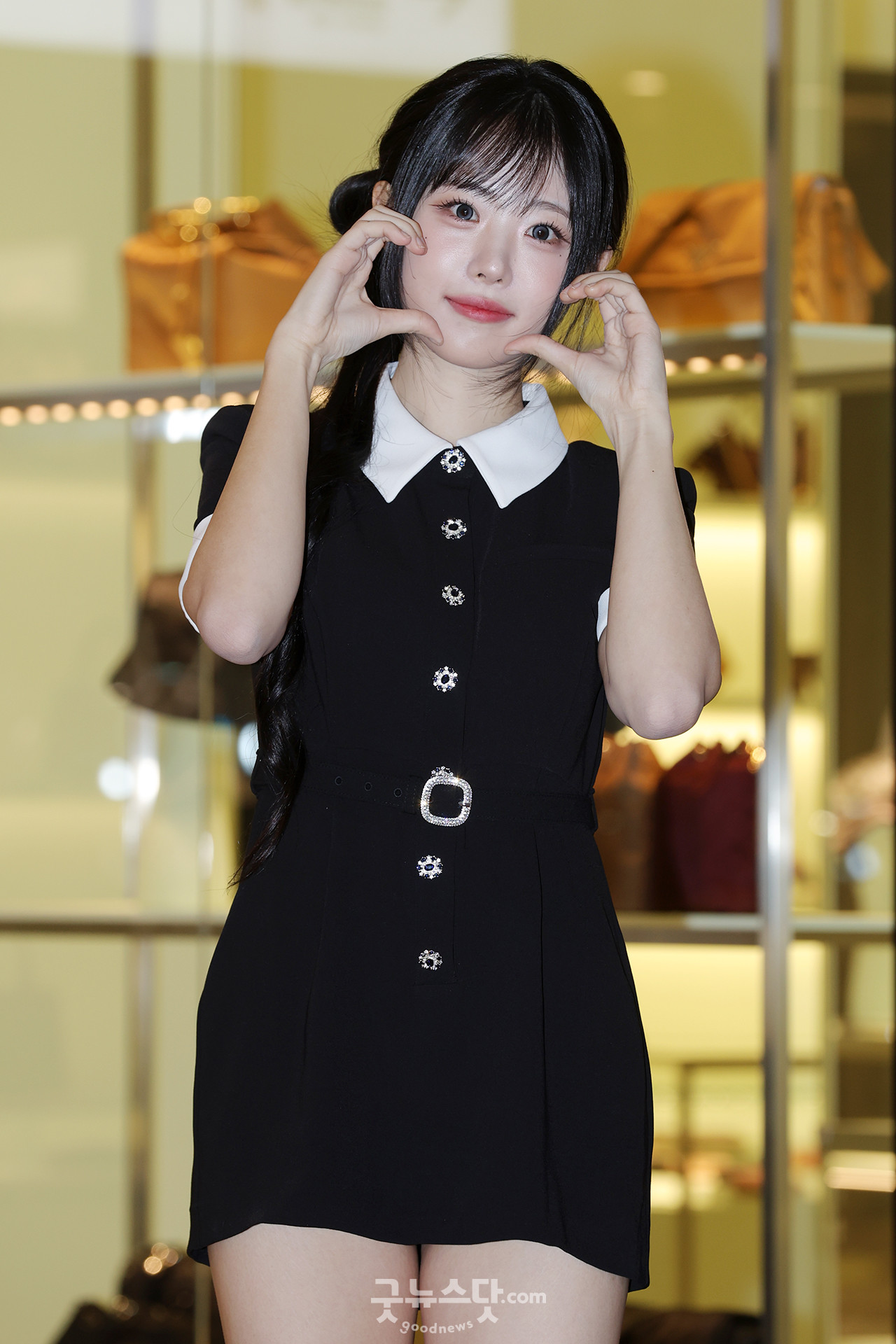 [덕샷] QWER 히나, 넘사벽 실물 비주얼