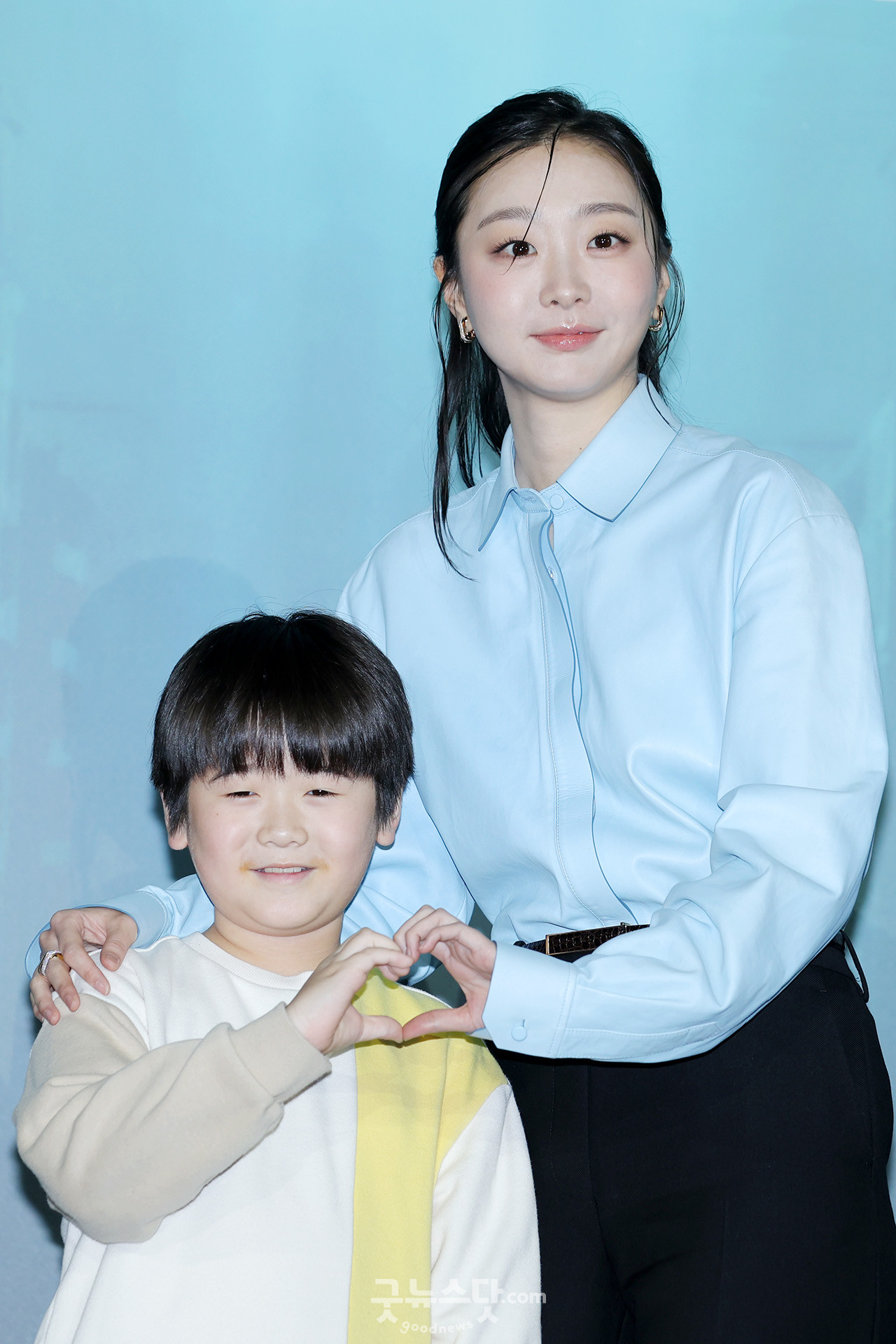 [덕샷] 권은성-김다미, 엄마와 아들