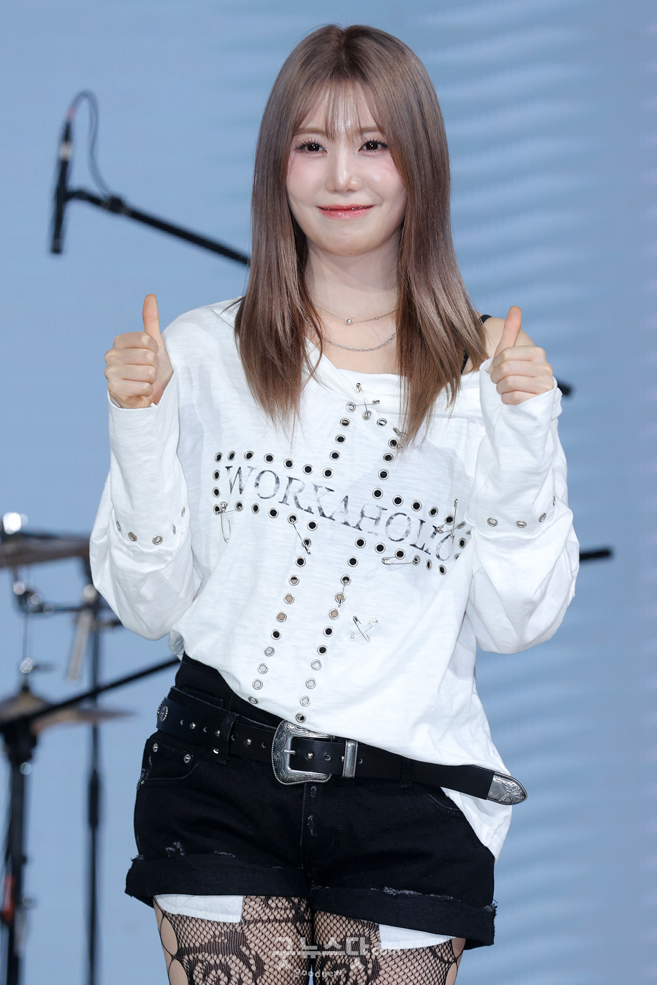 [덕샷] 레이턴시 하은, 해맑게 엄지척!