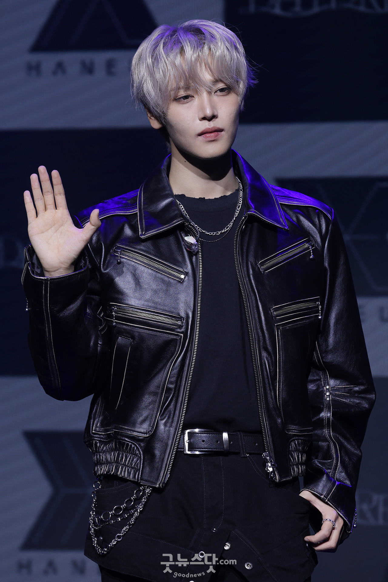 [덕샷] 장한음, 조각 미남 그 자체